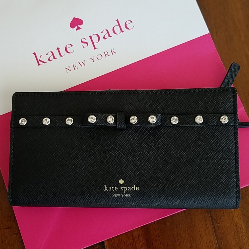 **SOLD**Kate Spade Stacey Wallet